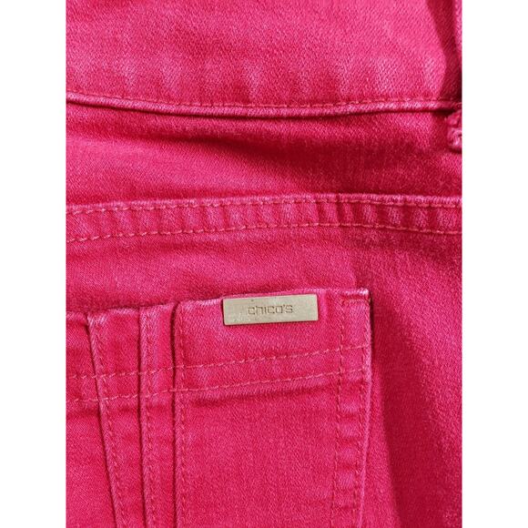 🌺 Chico's Red Straight Leg Jeans size 6 - Picture 9 of 9